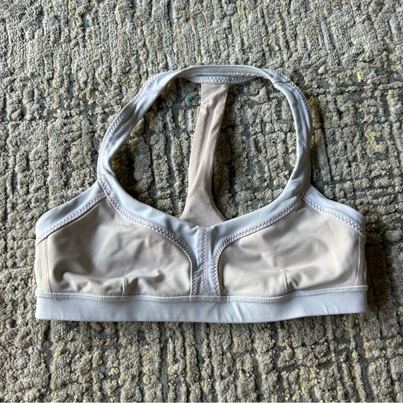 Lululemon Run: Sprint Bra Parfait Pink / White size 6 - Picture 4 of 8